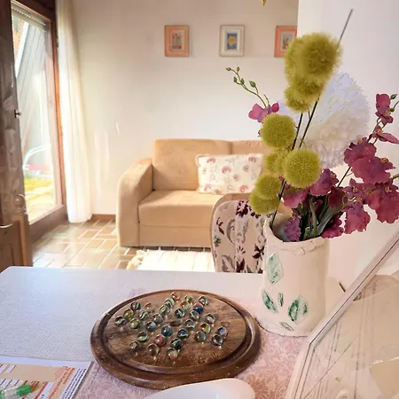Ferienhaus & Gaestezimmer Waldblick *